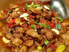 老坛剁椒肉炒肉-味上湘菜馆(岳麓山店)