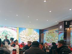 -川流不息·地道川菜·小龙虾(松东路店)