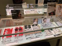 -宝岛眼镜(群光广场店)