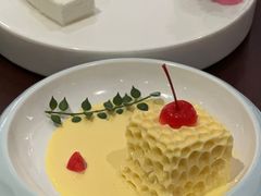 -茂名熹龙国际大酒店(人民广场高铁站店)