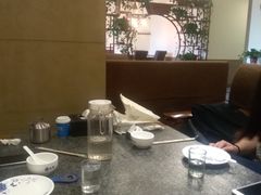 卡座-胡记真不同饭店(临河街店)