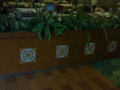 -鸿泰洋美食水会(东门中店)