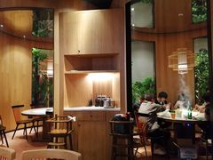 大堂-小骨煲金华砂锅(转塘金街美地店)
