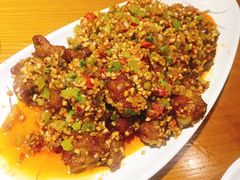 吮指蒜香小排-付掌柜在成都·热炒砂锅集(金禾店)
