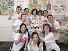 -爱月宝月嫂·育儿嫂(哈尔滨总店)