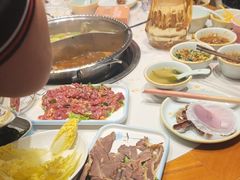 -乡土黄·鲜牛肉火锅·小龙虾(兴业街店)