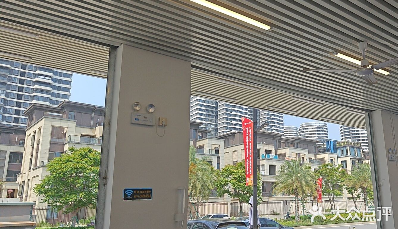 这家餐厅的价格也非常合理，让我觉得物有所值