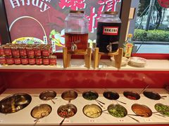-憨孃孃·重庆老火锅(红山黑金店)