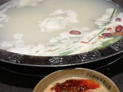 -宽板凳老灶火锅(南礼士路店)
