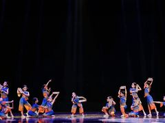 -西安小天鹅艺术团(曲江Alice店)