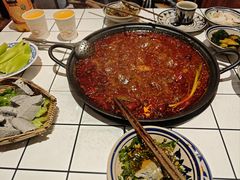 -旧街市鲜货老火锅(大光路店)