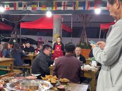 -正南齊北重庆老火锅(光华村直营店)