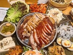 -Myth猪蹄(明洞店)