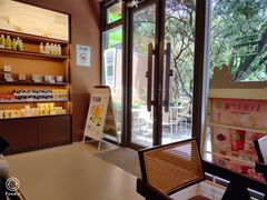 -奈雪的茶(华侨城创意园店)