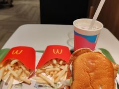 -麦当劳(凯德MALL太阳宫店)