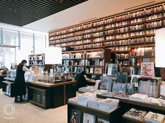 -茑屋书店(天目里店)