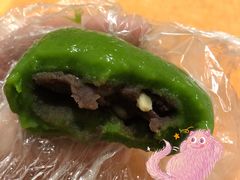 豆沙松仁青团-同济大学本部学苑饮食广场