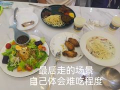 -丽莎沙拉轻食餐厅(国贸店)