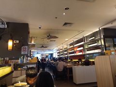 大堂-大头虾越式风味餐厅(光明广场店)