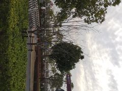 -奕欧来上海购物村停车场