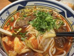 -鑫花溪牛肉米粉(东环大润发店)