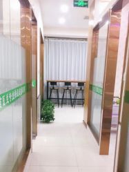-苗医生专业祛痘·皮肤管理