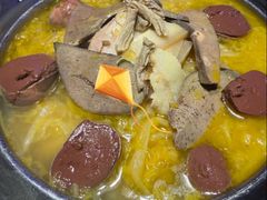 -闯关东东北农家菜(崂山石老人店)