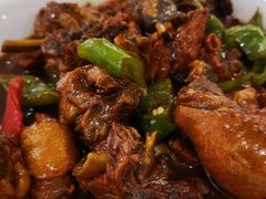 -青啤之家大酒店(登州路店)