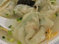 荠菜虾仁大馄饨-王家沙点心店(南京西路总店)