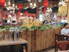 -老滇山寨•云南特色菜•地方菜•民族风情歌舞表演(金碧店)