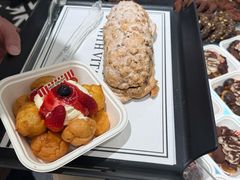 -HOT CRUSH趁热集合·现烤面包(上海环球港店)