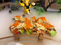 艳丽卷寿司-鳗鱼家·深夜食堂(军博店)