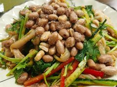 捞起猪肚-华珊私房菜