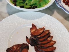 -渝信川菜 · 川味家常菜(财富购物中心店)