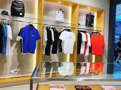 -Onitsuka Tiger(港汇恒隆广场店)