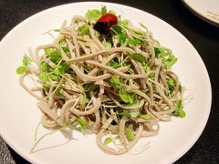 -辣尚瘾·烤鱼·新川菜(牡丹园直营店)