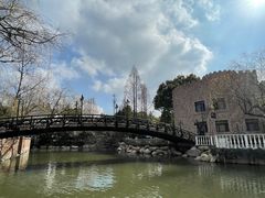 -J Create城市露营咖啡·简餐·宠物(上海动物园店)