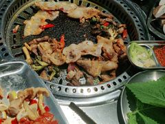 -马路牙子烧烤音乐酒馆(望京店)