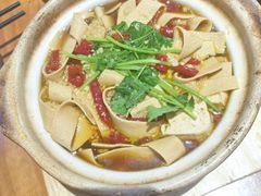 -红胖胖龙虾王·本地菜