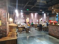 -白乐天毛肚火锅馆(南滨路店)