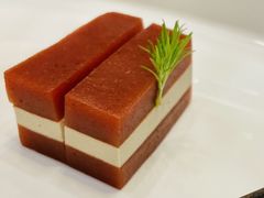 鹅肝山楂糕-蓬莱怡景餐厅