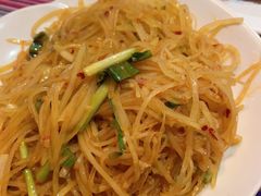 -香巴拉云南餐厅(华莱坞店)