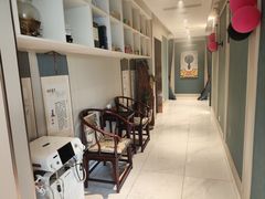 -莱蔻·圣灸堂·推拿艾灸(天山店)