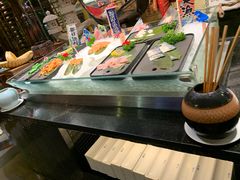 -四海一家自助餐(益田假日广场店)