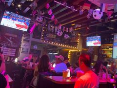 -鲨鱼美式餐厅酒吧Sharky