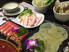 -同心如意传统铜火锅