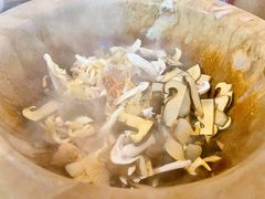 -抚仙湖生态石锅鱼野生菌(告庄店)