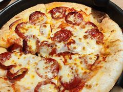 -必胜客(新中纬店)