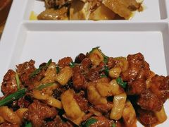 -隔壁老王·家常云南菜(花巷店)