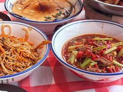-笨豆腐居民楼菜馆•江西小炒(天津开发区店)
